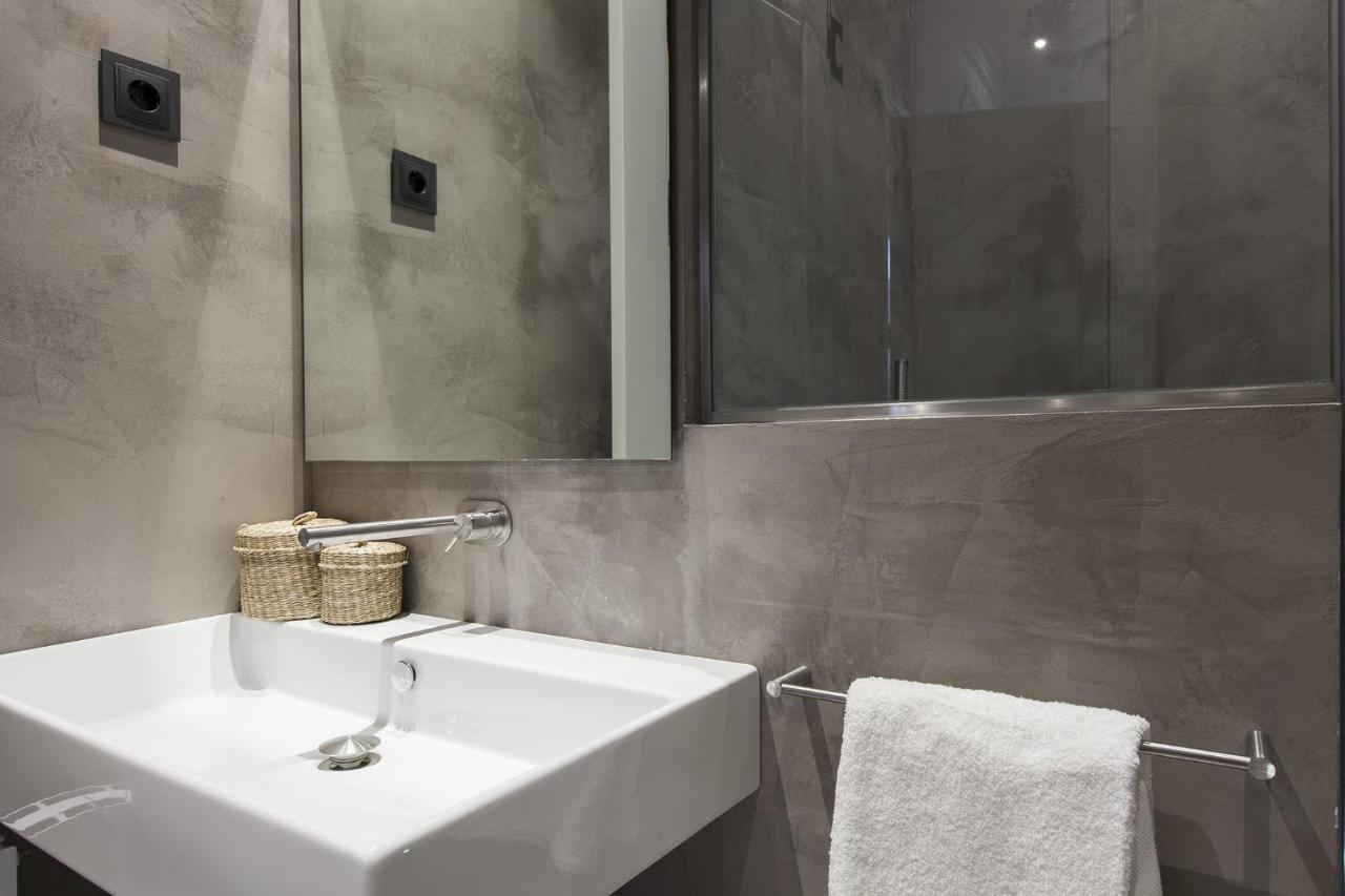Ab Casa Saltor Apartment Barcelona Luaran gambar